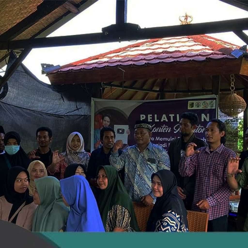 Pelatihan Konten Creator di Desa Sukamulia: Dorong Kreativitas Lokal dan Literasi Digital